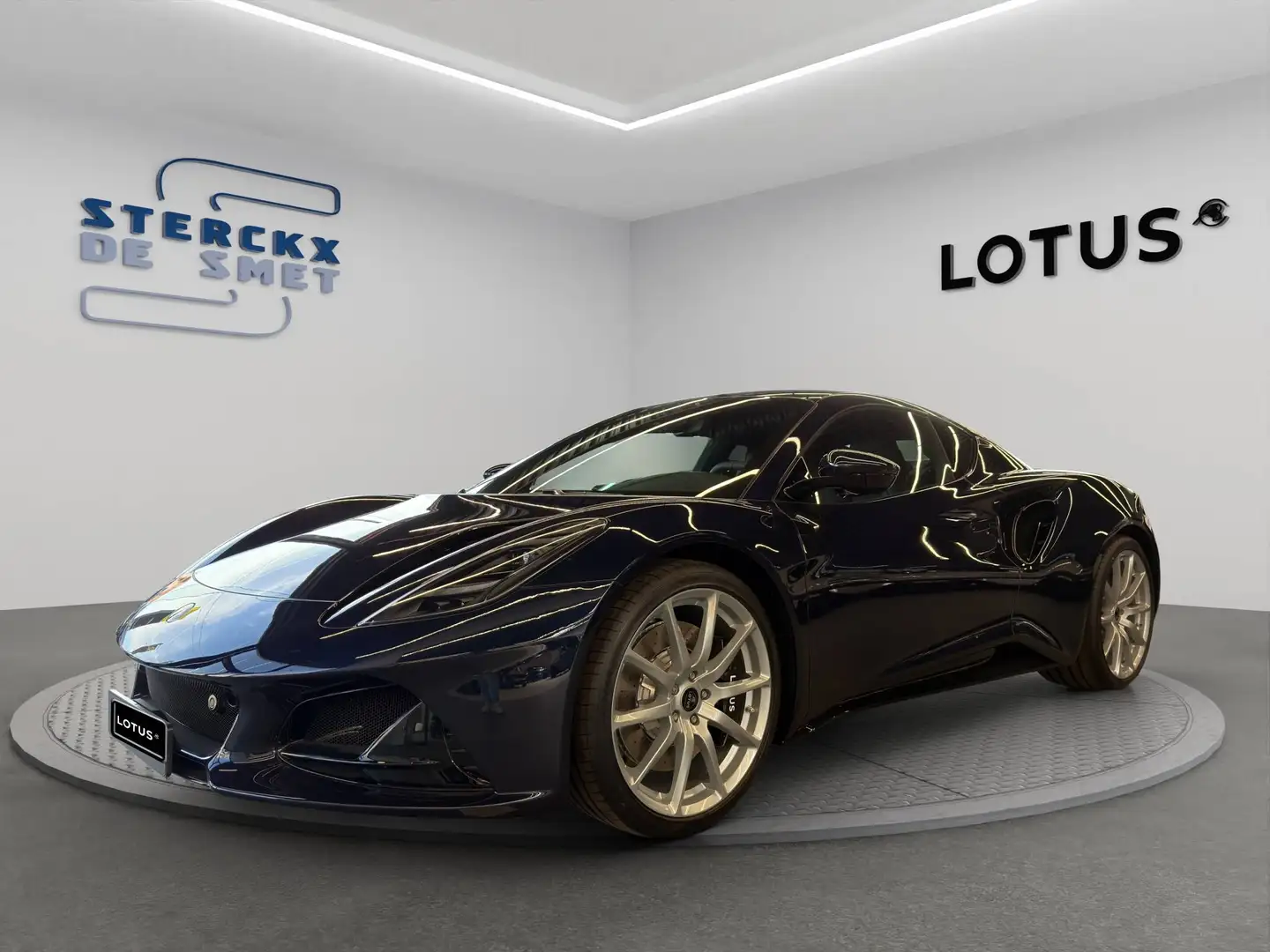 Lotus Emira