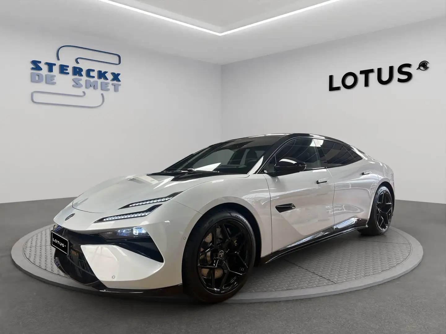 Lotus Emeya 600 GT